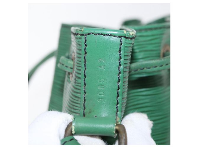 Noe LOUIS VUITTON Borsa a Spalla Petit Noé Epi Verde M44104 LV Auth ep12277 - vista 12