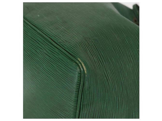 Noe LOUIS VUITTON Borsa a Spalla Petit Noé Epi Verde M44104 LV Auth ep12277 - vista 15