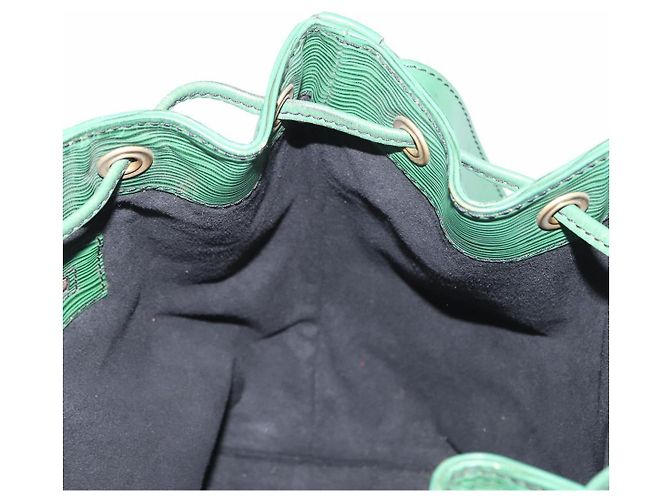 Noe LOUIS VUITTON Borsa a Spalla Petit Noé Epi Verde M44104 LV Auth ep12277 - vista 20