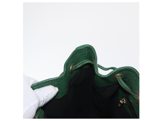 Noe LOUIS VUITTON Borsa a Spalla Petit Noé Epi Verde M44104 LV Auth ep12277 - vista 21