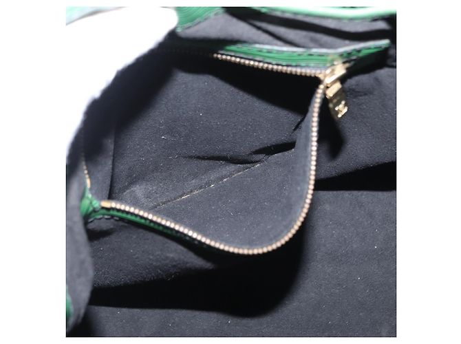 Noe LOUIS VUITTON Borsa a Spalla Petit Noé Epi Verde M44104 LV Auth ep12277 - vista 23