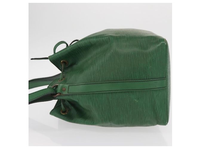 Noe LOUIS VUITTON Borsa a Spalla Petit Noé Epi Verde M44104 LV Auth ep12277 - vista 5
