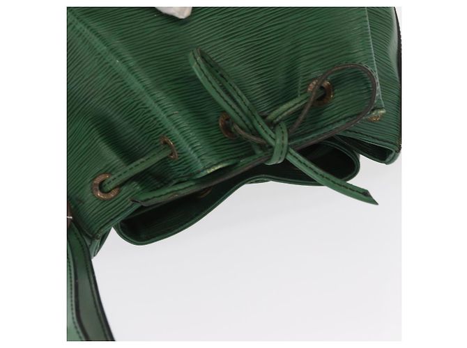 Noe LOUIS VUITTON Borsa a Spalla Petit Noé Epi Verde M44104 LV Auth ep12277 - vista 7
