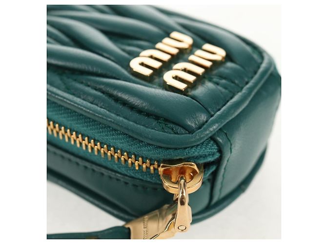 Pochette Miu Miu Matelassé Pelle Verde Oro Auth 158101SM D'oro - vista 15