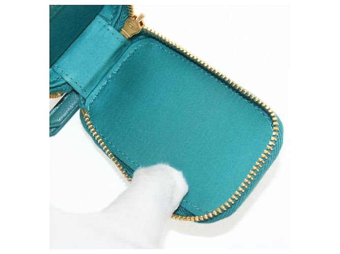 Pochette Miu Miu Matelassé Pelle Verde Oro Auth 158101SM D'oro - vista 9