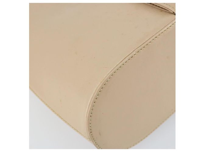 Borsa a Spalla Gancini in Pelle Beige Argento Auth 160686 di Salvatore Ferragamo - vista 15