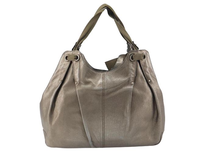 Borsa a mano Vala in pelle dorata Salvatore Ferragamo Auth bs31761 - vista 2