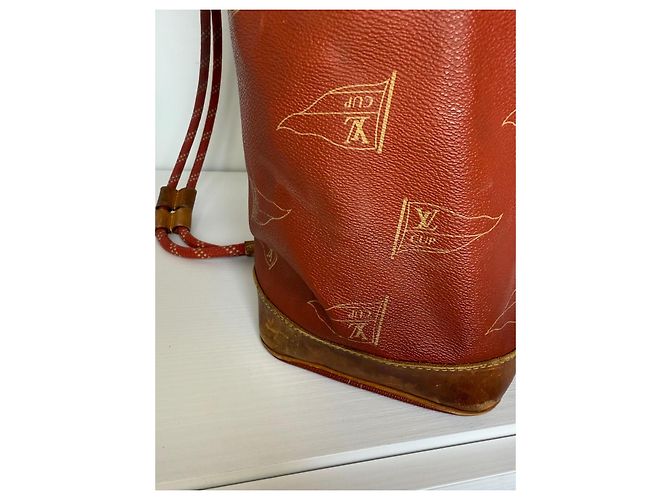 Borsa a spalla Louis Vuitton Cup Rossa in Pelle Rosso - vista 6