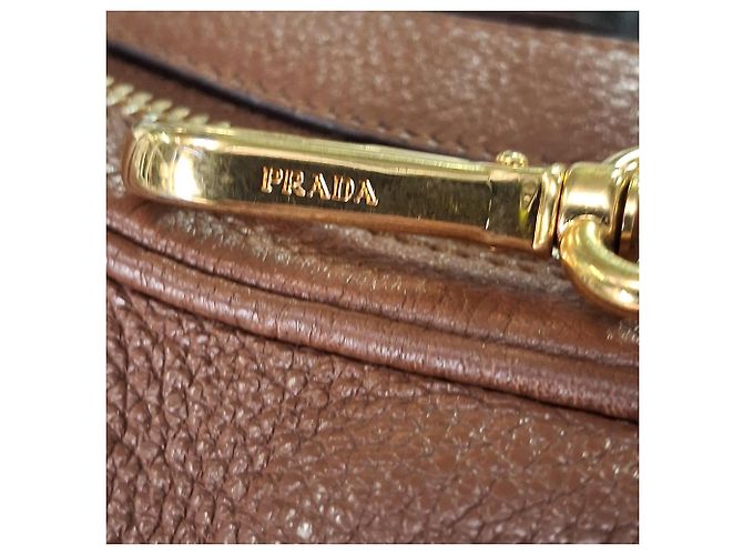 Borsa a tracolla Prada Medium Vitello Phenix con doppia zip in pelle marrone - vista 11