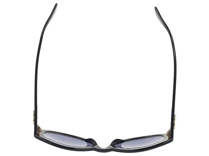 Timeless Gafas de sol ovaladas CC de Chanel en acetato negro - vista 5