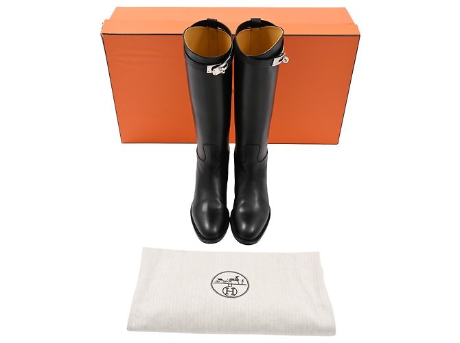 Kelly Hermès Springstiefel aus schwarzem Leder - Ansicht 9