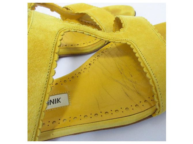 Sandali piatti in suede Altus di Manolo Blahnik Giallo - vista 10
