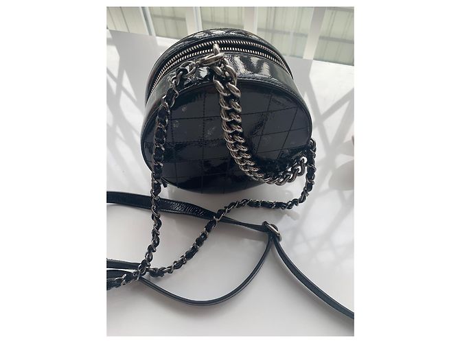 Clutch Chanel in pelliccia nera Nero - vista 2