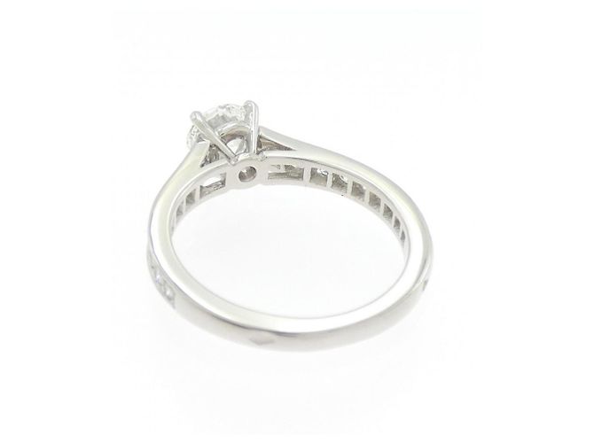 Cartier 1895 Solitär-Platinring - Ansicht 3