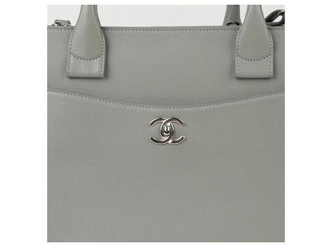 Chanel Neo Executive New Surf Large Tote And Shoulder Bag Grey - view 3