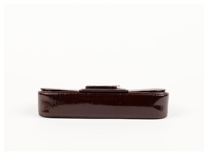 Louis Vuitton Clutch Sobe Roja - vista 10