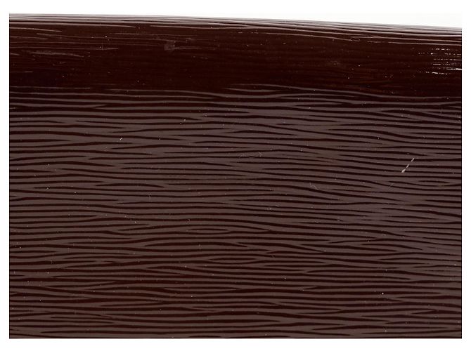 Louis Vuitton Clutch Sobe Roja - vista 5