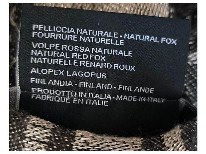 Gucci Monogramm Poncho. Grau - Ansicht 3