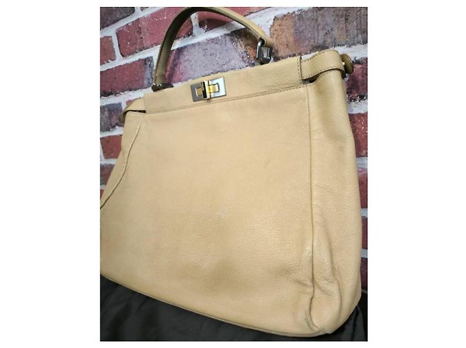Bolso Fendi Peekaboo Beige de Piel Grande - vista 5