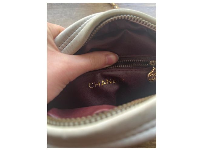 2.55 Bolsa Chanel de couro cor eggshell com corrente dourada Fora de branco - vista 8