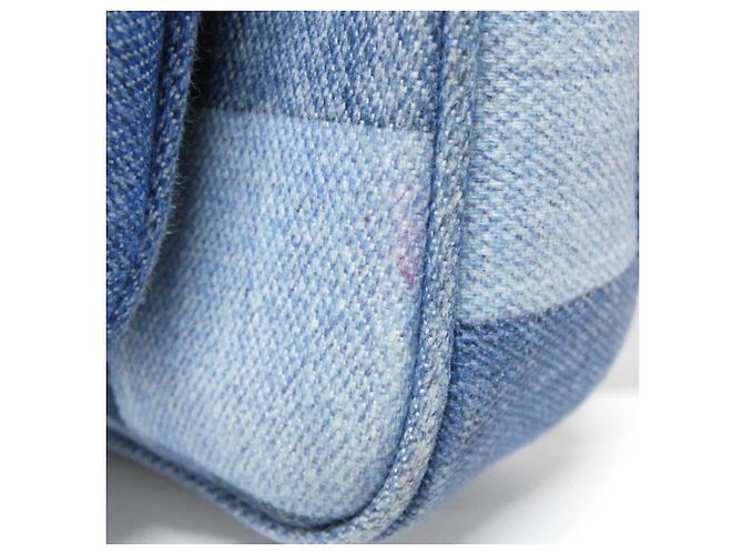 Borsa a Spalla Multi Pochette Accessoires M44990 in Denim Monogram Louis Vuitton Rosso - vista 4