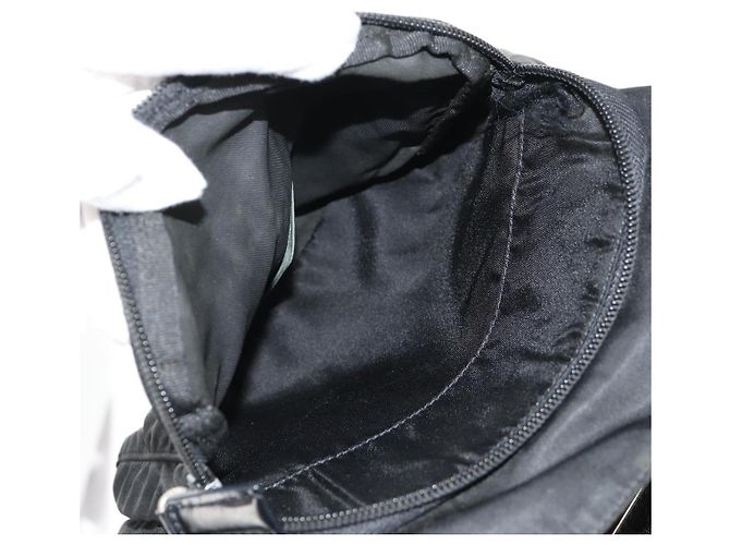 PRADA Schultertasche Nylon Silber Schwarz Auth 158487 - Ansicht 25
