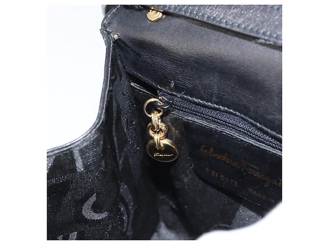 Borsa a mano in pelle Gancini Salvatore Ferragamo 2 in 1 Nero Oro Auth 157338 - vista 21