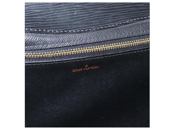LOUIS VUITTON Clutch Montaigne 27 Epi Nero M52652 LV Auth BA9119 - vista 17