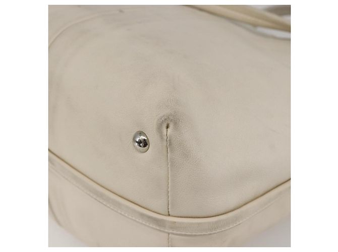 Borsa a mano Vala in pelle 2 in 1 bianca argento di Salvatore Ferragamo Auth 160697 Bianco - vista 16