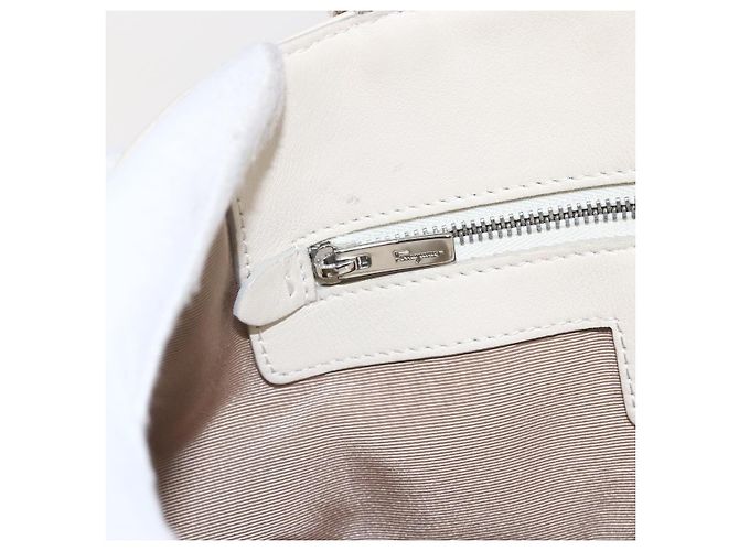 Borsa a mano Vala in pelle 2 in 1 bianca argento di Salvatore Ferragamo Auth 160697 Bianco - vista 20