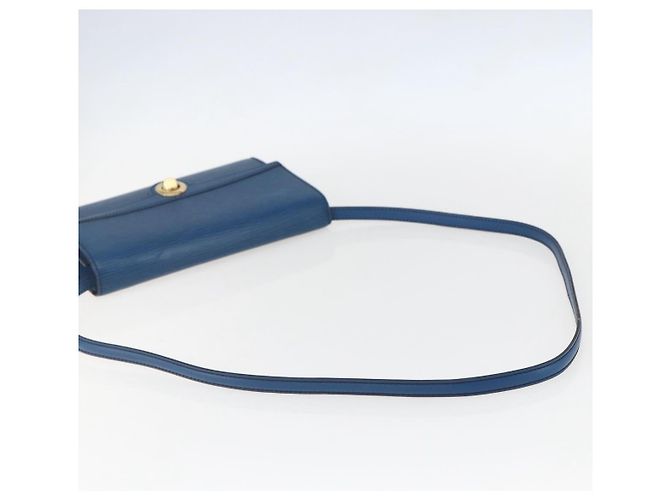 LOUIS VUITTON Epi Pochette Arche Shoulder Bag Blue M52575 LV Auth ar13863 - view 7