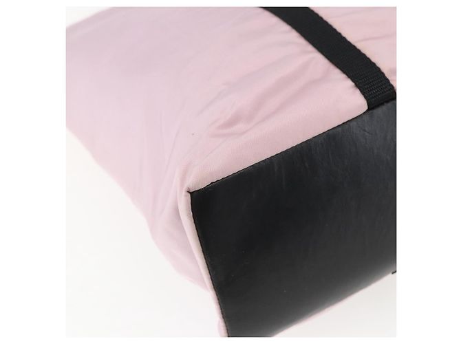 Borsa Tote Prada in nylon rosa argento Auth 158422 - vista 17