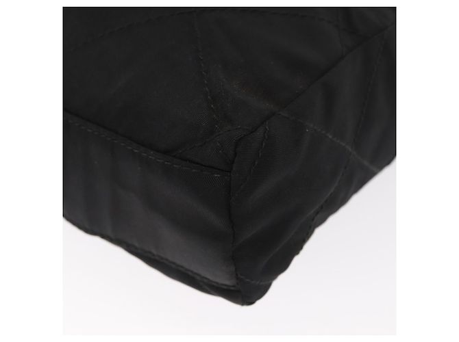 Bolsa de Ombro com Corrente PRADA em Nylon Preto e Dourado Auth bs32069 - vista 14