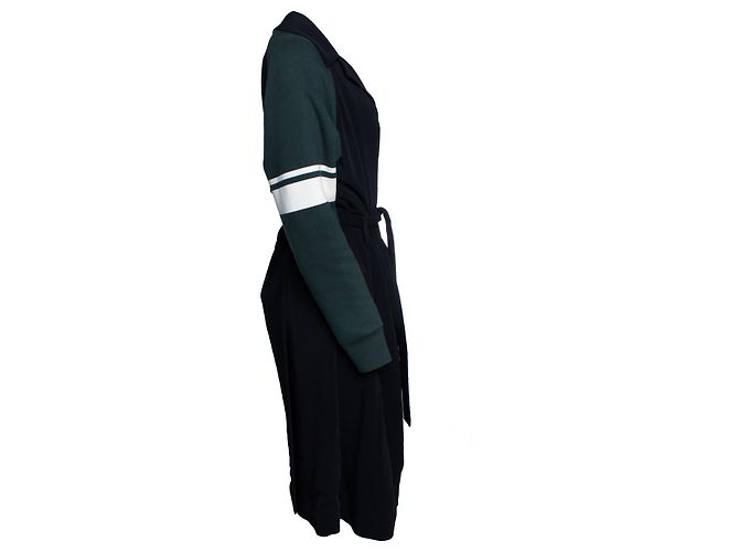 Marni, abrigo negro con mangas verdes - vista 4