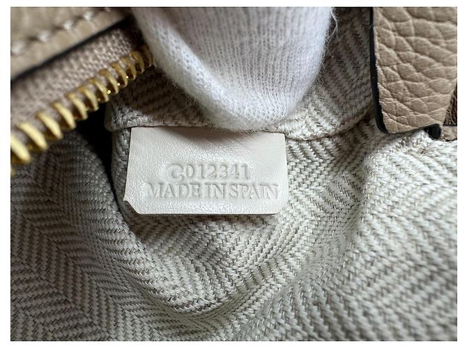 Loewe Mini Bolsa Puzzle em Couro de Bezerro Texturizado - Cor Areia - vista 16