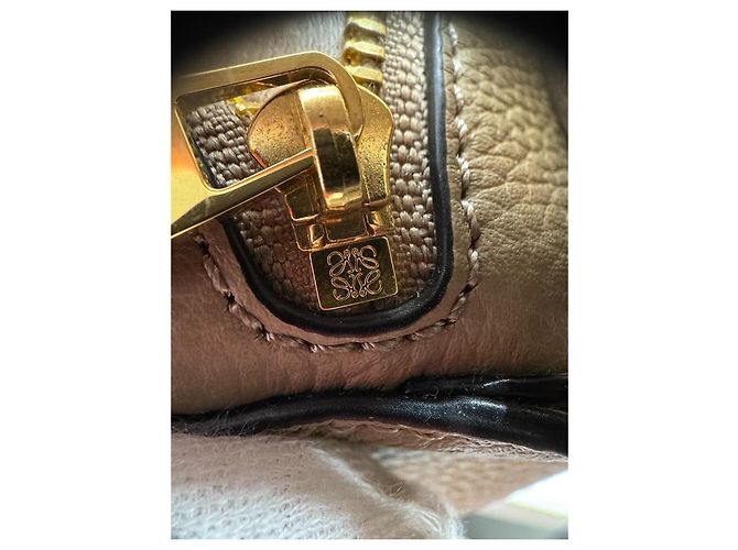 Loewe Mini Bolsa Puzzle em Couro de Bezerro Texturizado - Cor Areia - vista 19