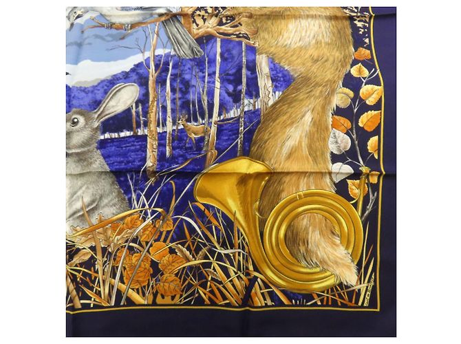 Silk In Sciarpa Hermès Carré 90 Caccia nella Foresta Blu navy - vista 5