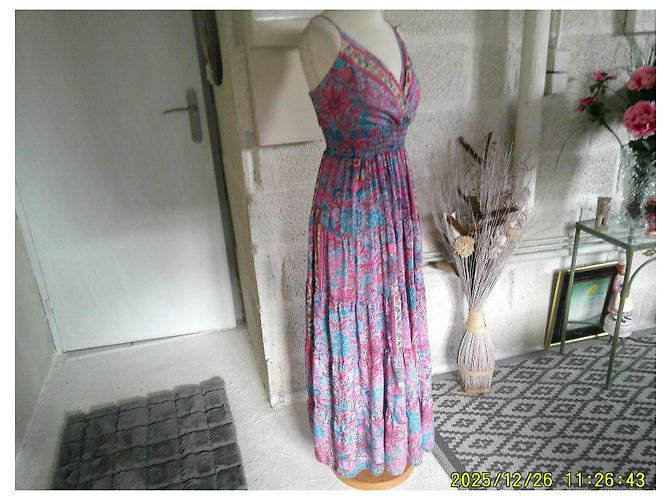 Autre Marque Abito in seta blu con stampe oro e rosa Multicolore - vista 2
