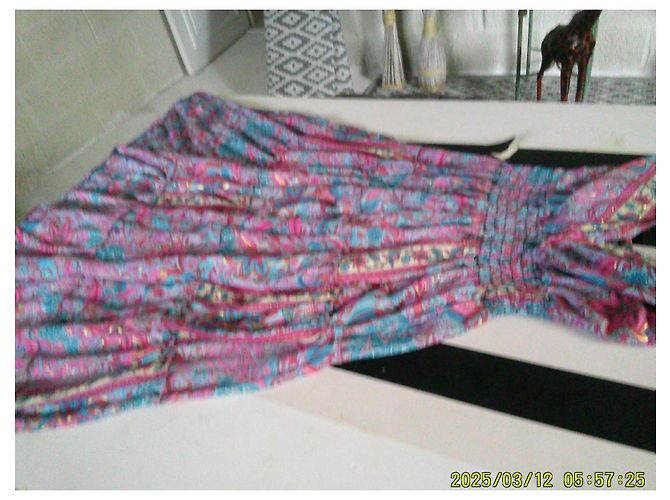 Autre Marque Abito in seta blu con stampe oro e rosa Multicolore - vista 7