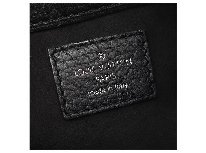 Borsa Tote Lockit Revelation di Louis Vuitton Nero - vista 4