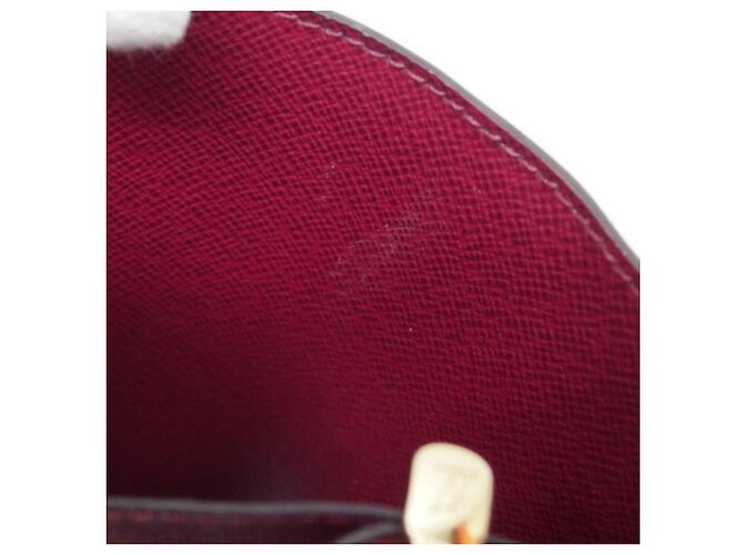 Cartera Compacta Lou Bifold Louis Vuitton Fucsia - vista 9