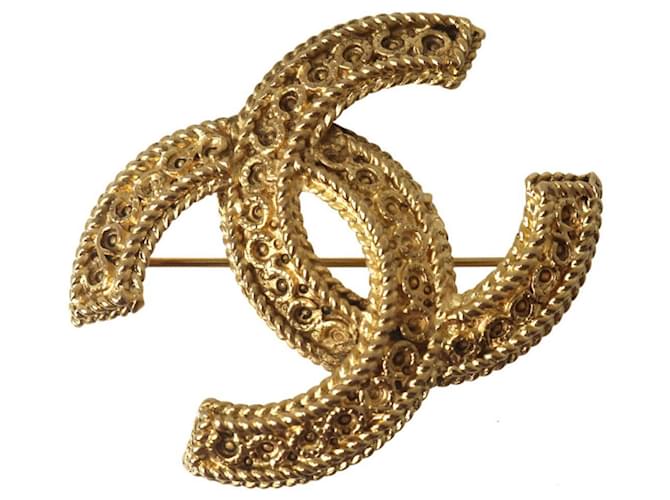 Spilla Chanel Coco Mark 1108 in oro D'oro - vista 3