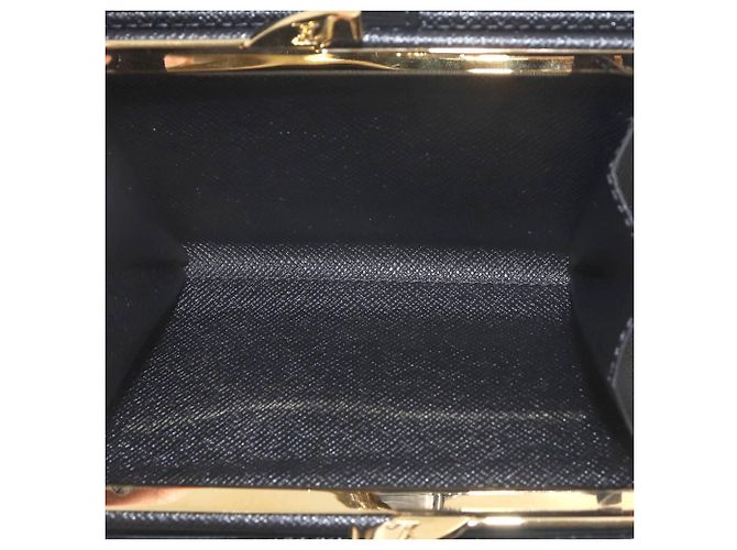 Billetera bi-fold de cuero Epi Noir Louis Vuitton Negro - vista 8