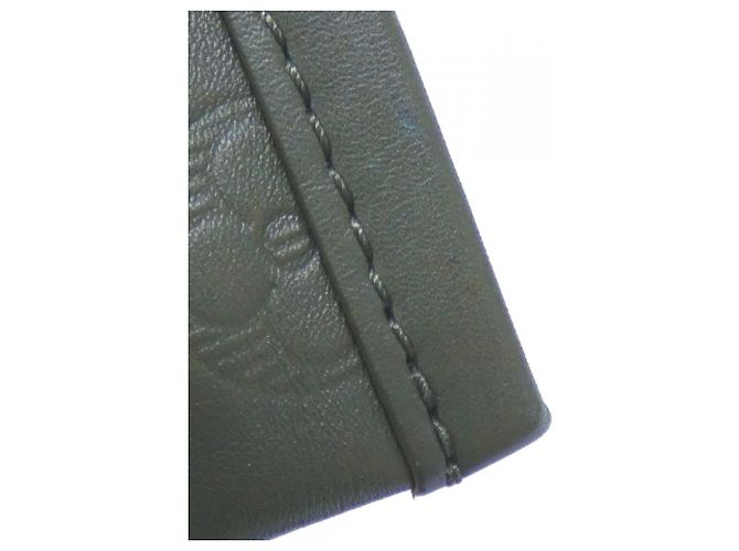 Borsa a tracolla piatta Monogram Shadow di Louis Vuitton Nero Cachi - vista 7