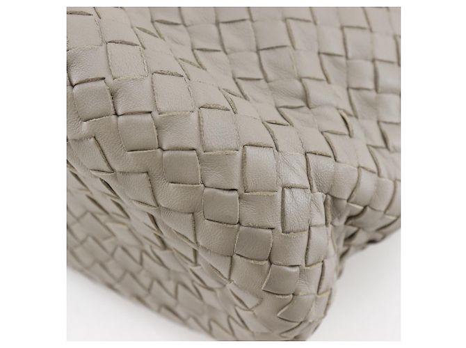 Borsa a spalla bucket Intrecciato grigia Bottega Veneta - vista 7