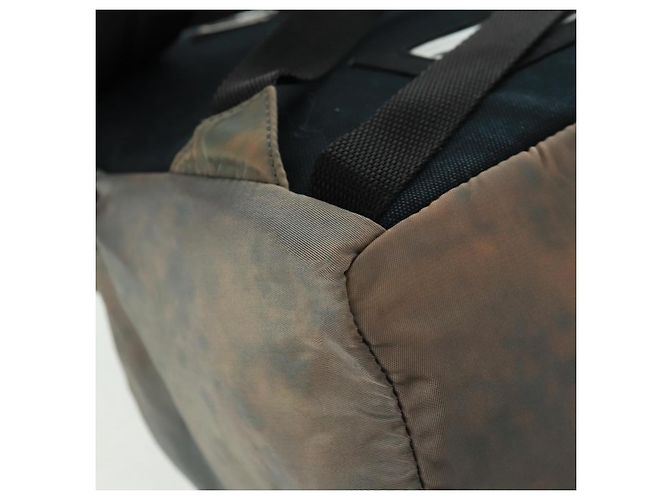 PRADA Rucksack aus grauem Nylon mit Silber Auth BA9159 Braun - Ansicht 16