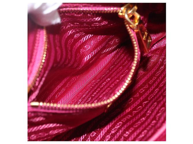 Borsa a Spalla PRADA Nylon Rosa Oro Auth 161682V D'oro - vista 21