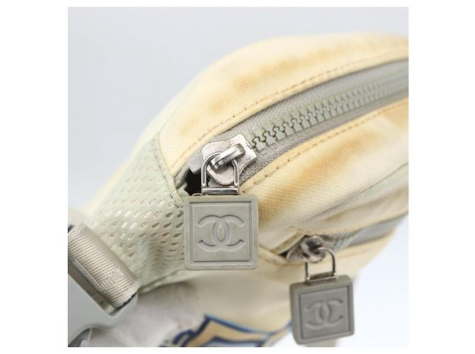 Borsa a Spalla CHANEL Sports Line in Tela Bianca Argento CC Auth BA9407 Bianco - vista 15