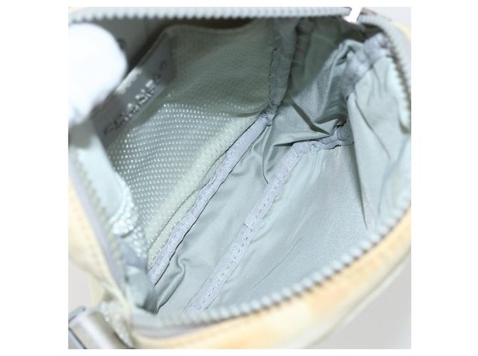 Borsa a Spalla CHANEL Sports Line in Tela Bianca Argento CC Auth BA9407 Bianco - vista 17