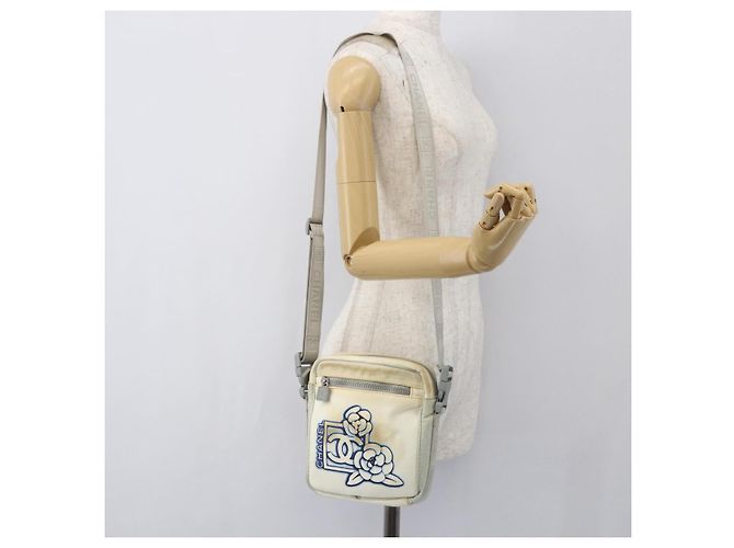 Borsa a Spalla CHANEL Sports Line in Tela Bianca Argento CC Auth BA9407 Bianco - vista 23